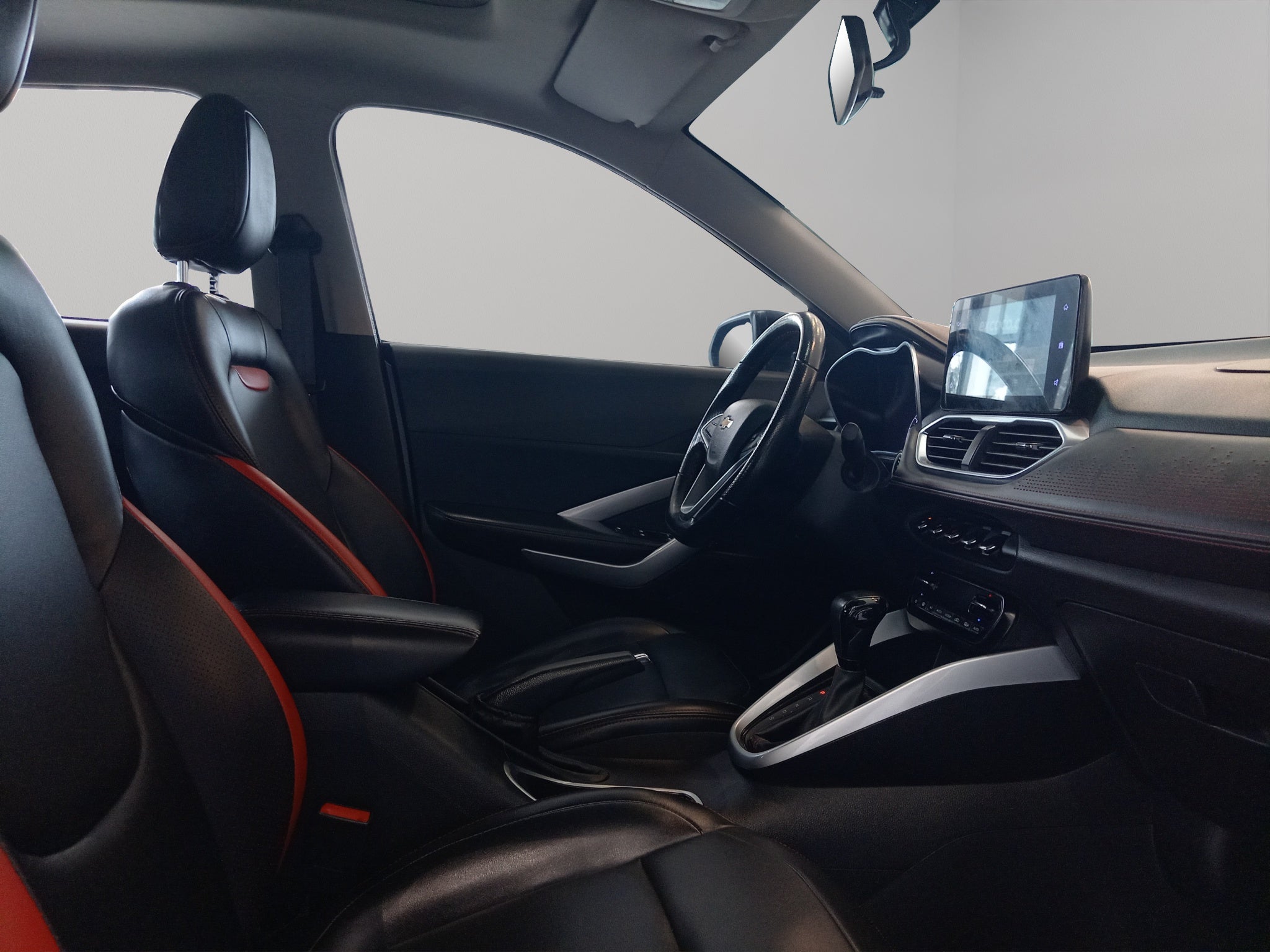 2023 Chevrolet Groove VUD 5 pts. LT, 1.5l, TM6