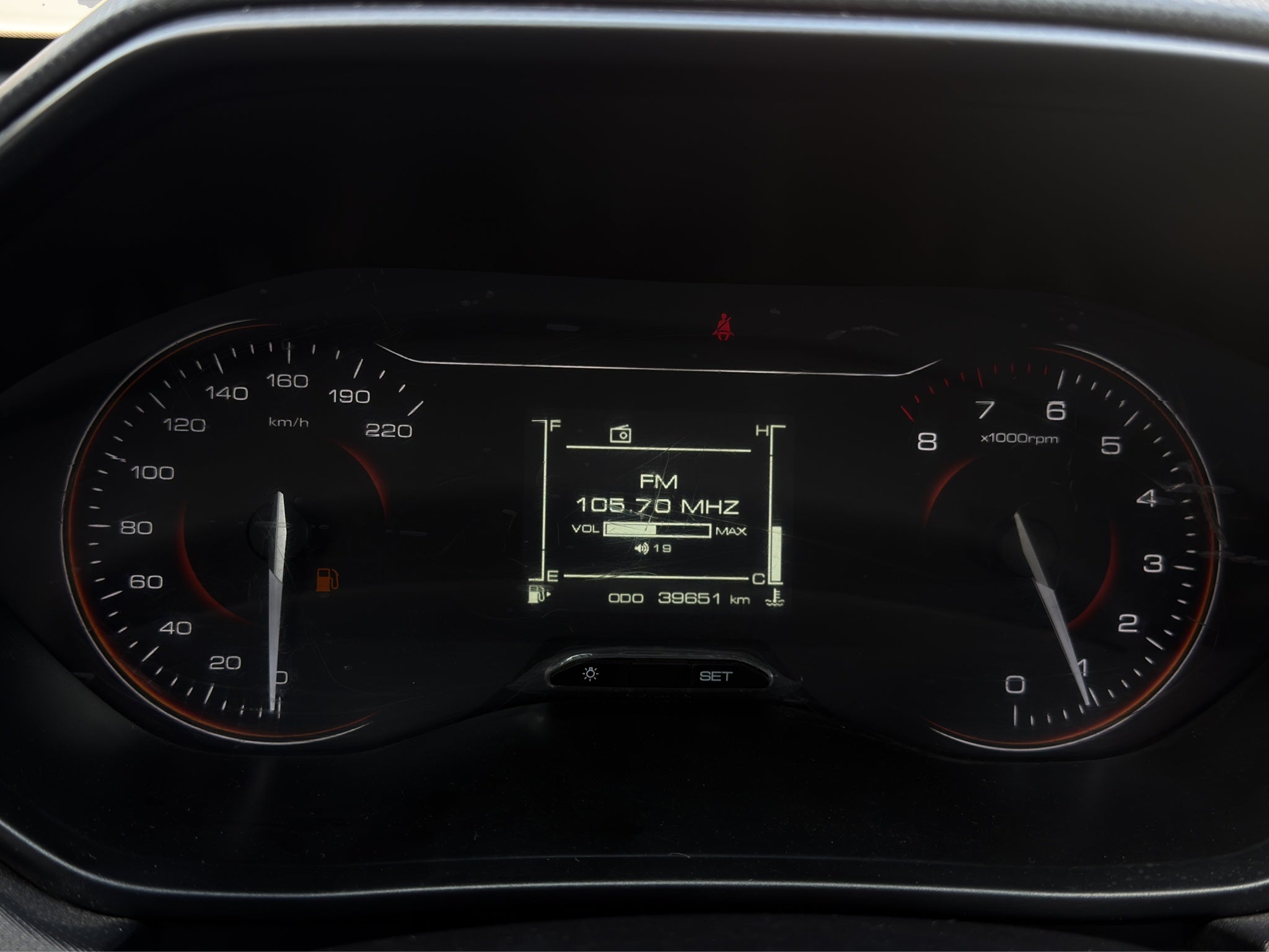 2024 Chevrolet Aveo 5 pts. HB LS, 1.5l, TM6, a/ac., RA-15 (línea nueva)