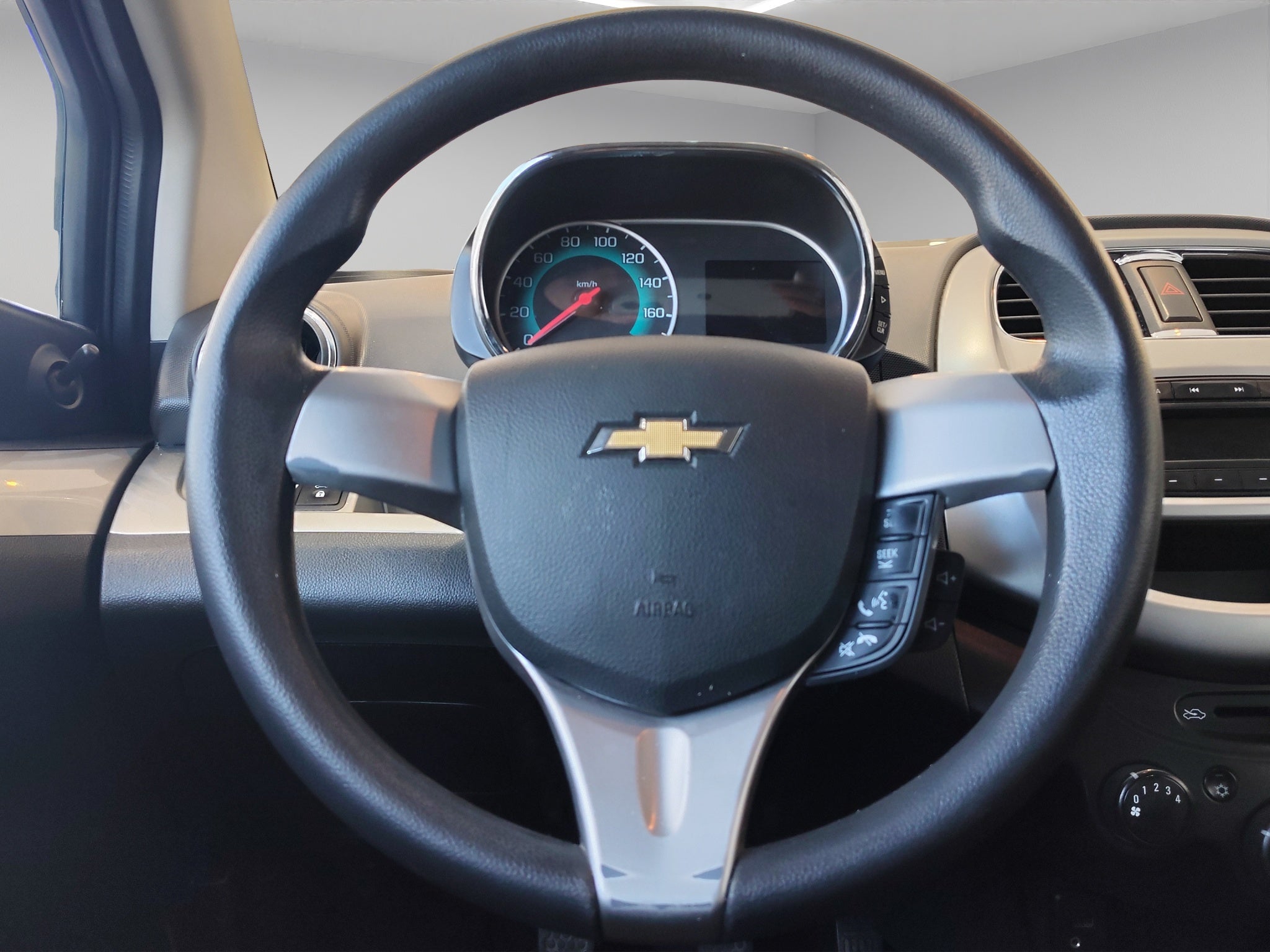 2018 Chevrolet Beat 5 pts. LT, 1.2l, TM5, a/ac., VE del., R-14