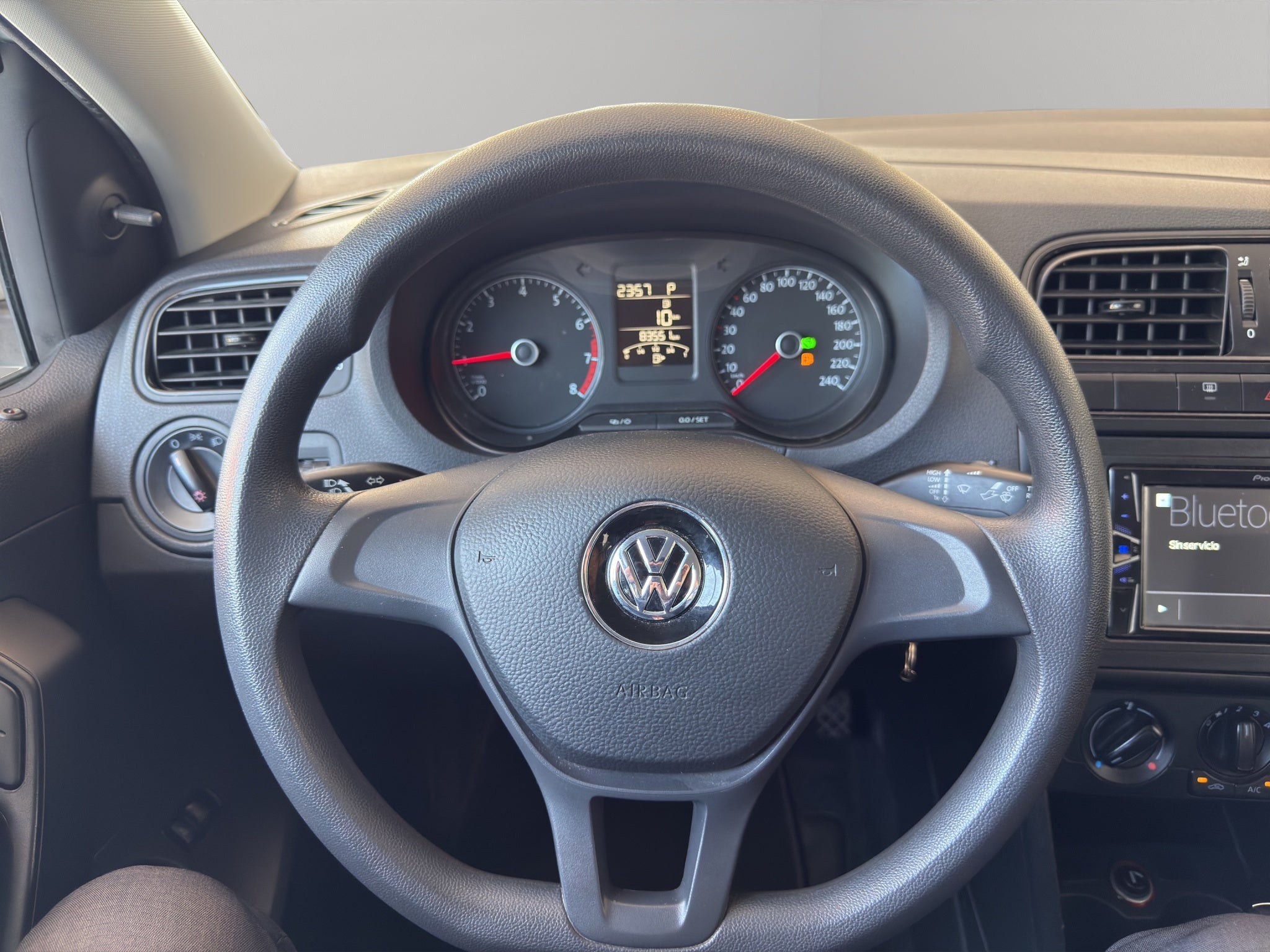 2021 Volkswagen Vento 4 pts. Comfortline Plus, TM5, climatronic, VE, f. niebla, RA-15