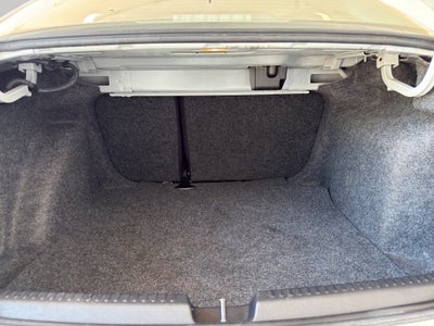 2021 Volkswagen Vento 4 pts. Comfortline Plus, TM5, climatronic, VE, f. niebla, RA-15