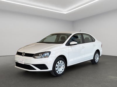 2021 Volkswagen Vento 4 pts. Comfortline Plus, TM5, climatronic, VE, f. niebla, RA-15