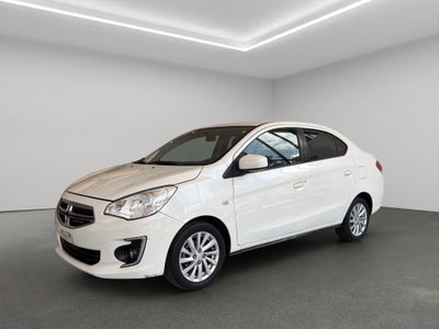 2022 Dodge Attitude 4 pts. SXT, 1.2l, TM5, a/ac., VE, f. niebla, RA-15