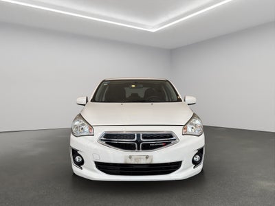 2022 Dodge Attitude 4 pts. SXT, 1.2l, TM5, a/ac., VE, f. niebla, RA-15