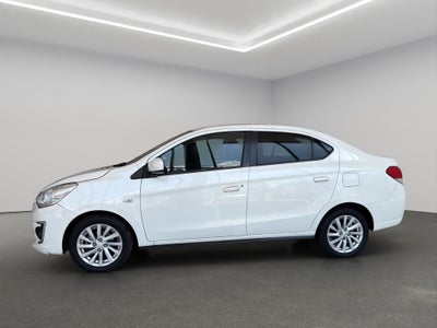 2022 Dodge Attitude 4 pts. SXT, 1.2l, TM5, a/ac., VE, f. niebla, RA-15