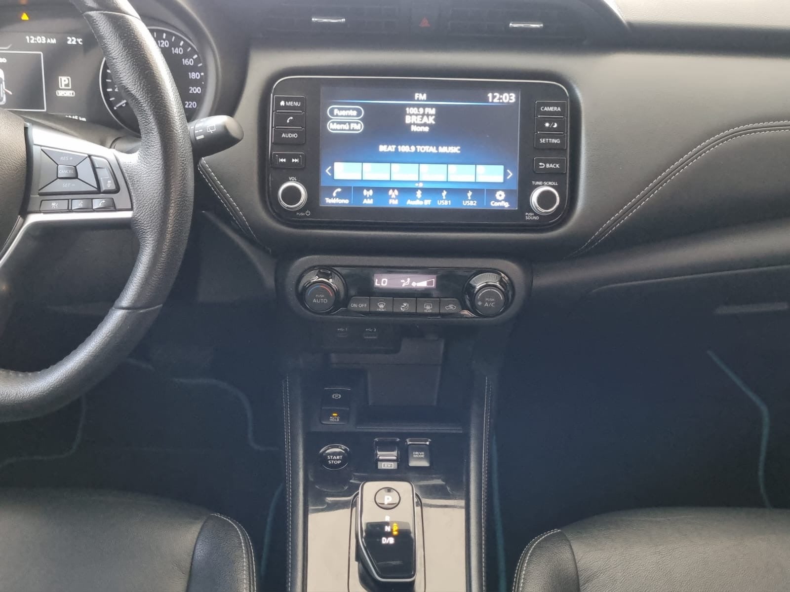 2024 Nissan Kicks VUD 5 pts. Platinum e-Power, E-REV, TA, piel, ADAS, RA-17 (línea anterior)