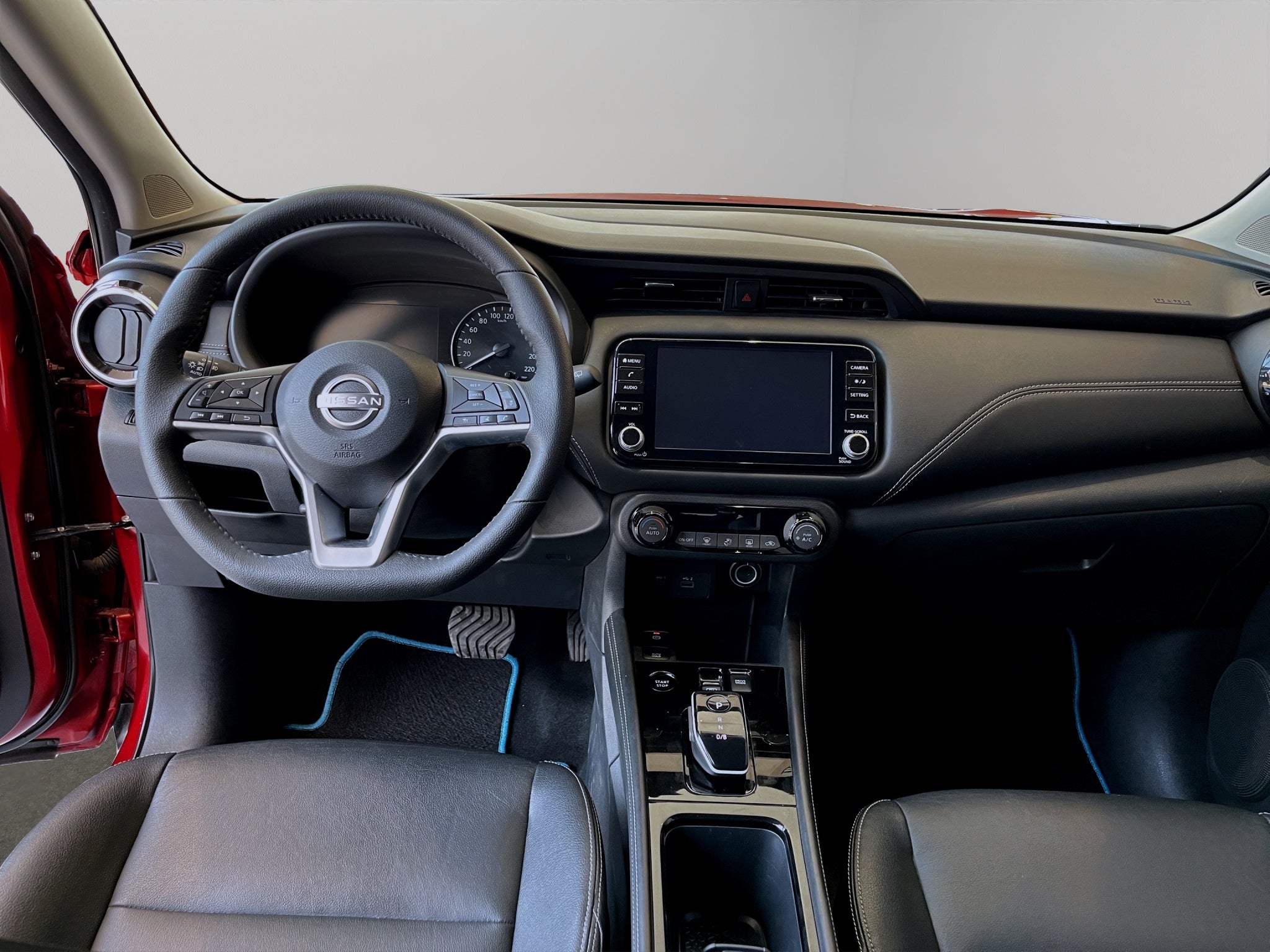 2023 Nissan Kicks VUD 5 pts. Platinum e-Power, E-REV, TA, piel, ADAS, RA-17