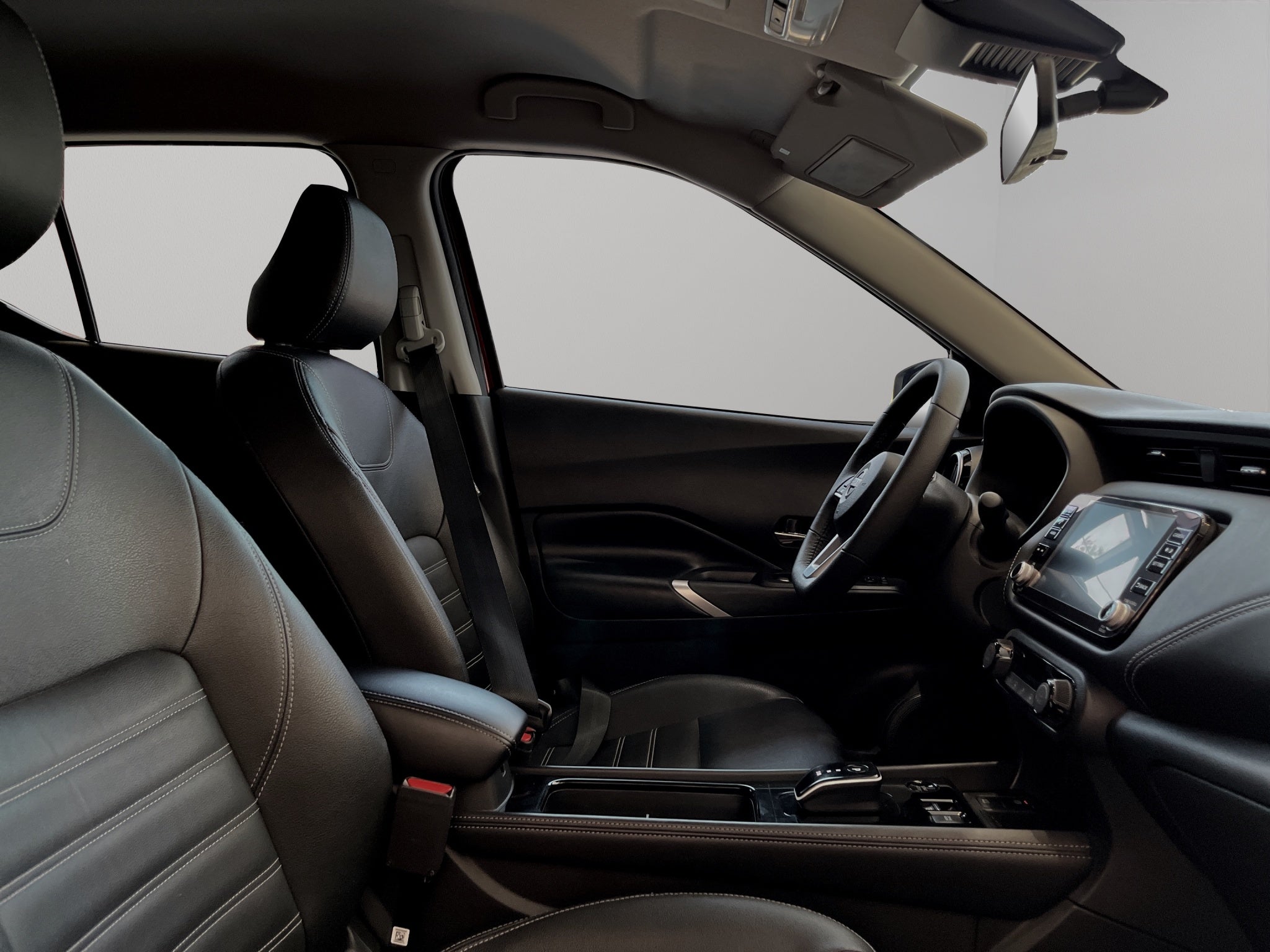 2023 Nissan Kicks VUD 5 pts. Platinum e-Power, E-REV, TA, piel, ADAS, RA-17