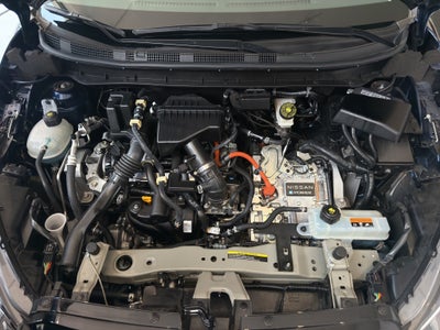 2024 Nissan Kicks VUD 5 pts. Platinum e-Power, E-REV, TA, piel, ADAS, RA-17 (línea anterior)
