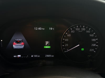 2024 Nissan Kicks VUD 5 pts. Platinum e-Power, E-REV, TA, piel, ADAS, RA-17 (línea anterior)