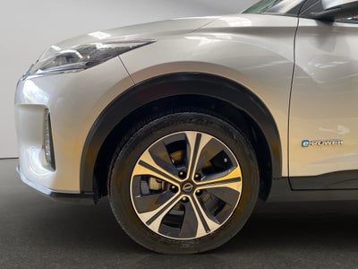 2024 Nissan Kicks VUD 5 pts. Advance e-Power, E-REV, TA, RA-17 (línea anterior)