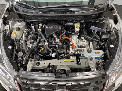 2024 Nissan Kicks VUD 5 pts. Advance e-Power, E-REV, TA, RA-17 (línea anterior)