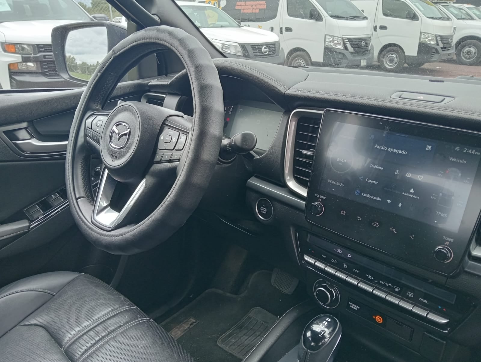 2025 Mazda Comerciales BT-50 Pick-Up 4 pts. Signature, 3.0TD, TA, piel, RA-18