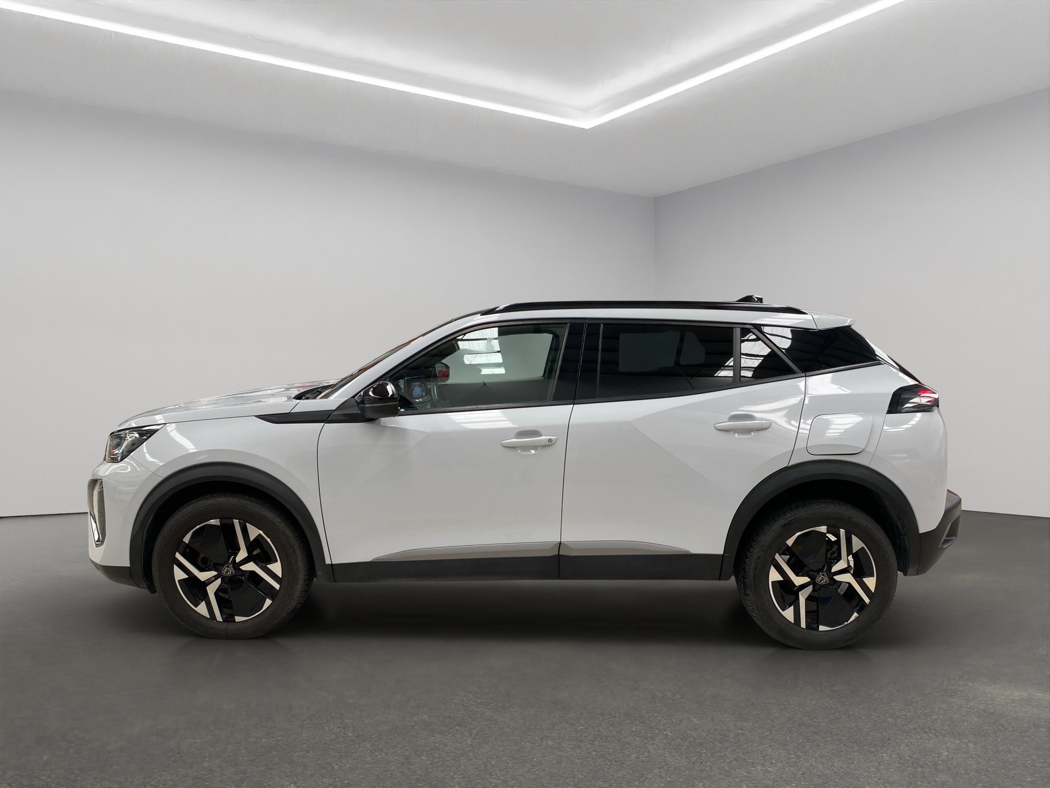 2025 Peugeot 2008 VUD 5 pts. Allure, 1.2T, TA, pantalla touch 10