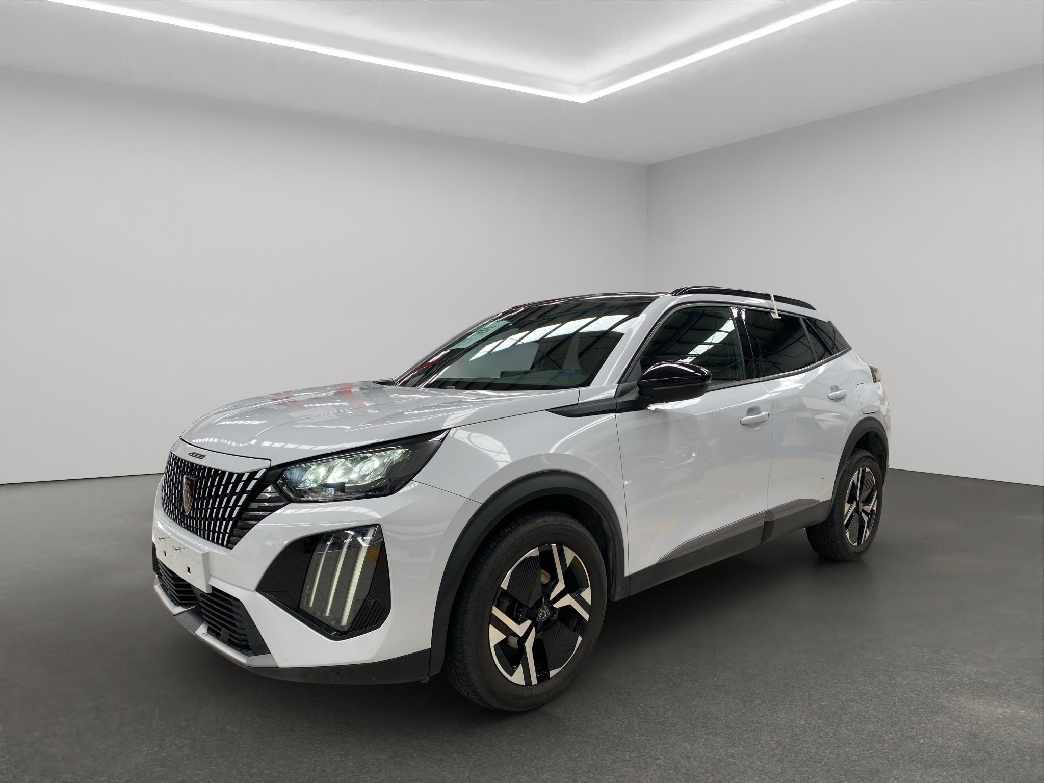 2025 Peugeot 2008 VUD 5 pts. Allure Pack, 1.2T, TA, TP, pantalla touch 10
