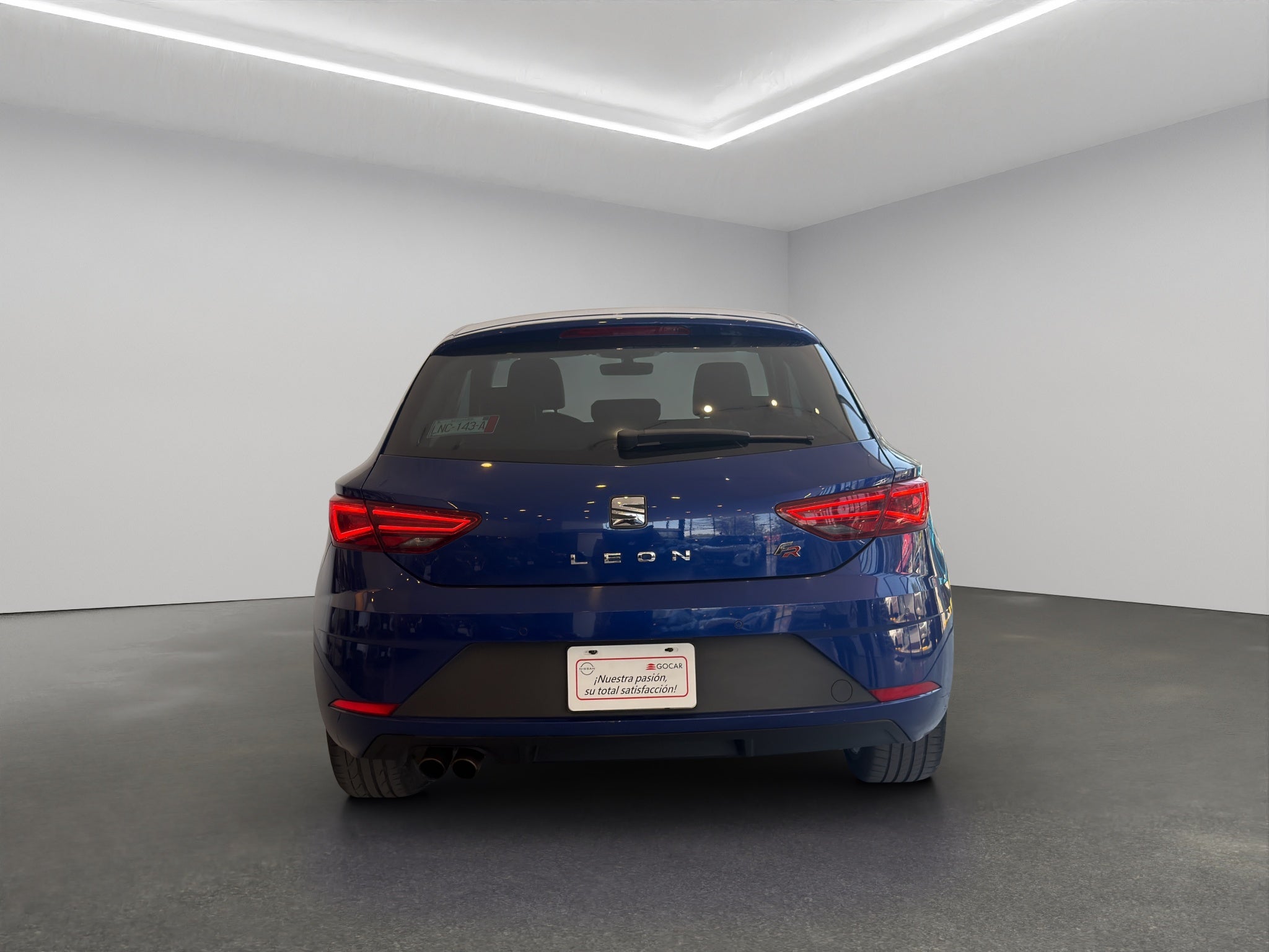 2018 Seat León 3 pts. FR, 180 HP, 1.8T, DSG, climatronic, tela/piel, QC, f. led, RA-18