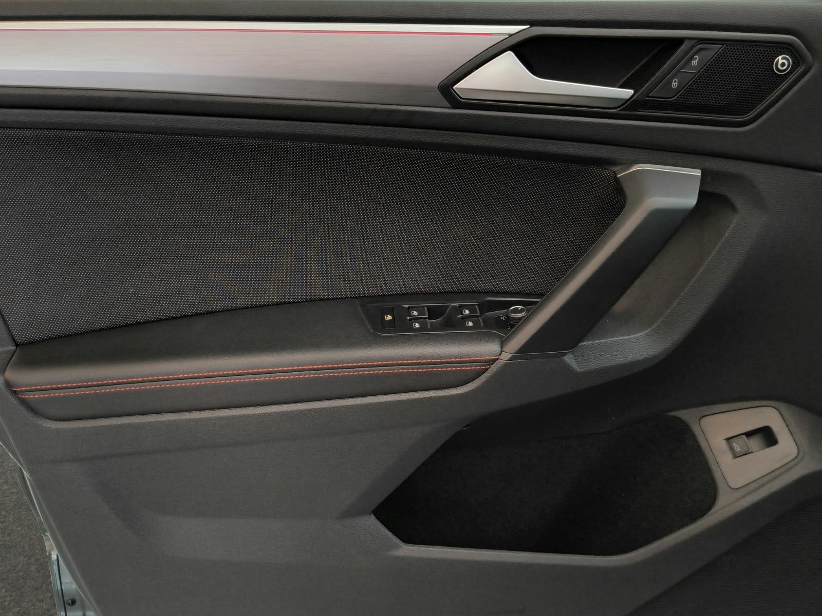 2024 Seat Tarraco VUD 5 pts. FR, 150 HP, 1.4T, DSG, TP, s. Beats, f. led, 5 pas., RA-19