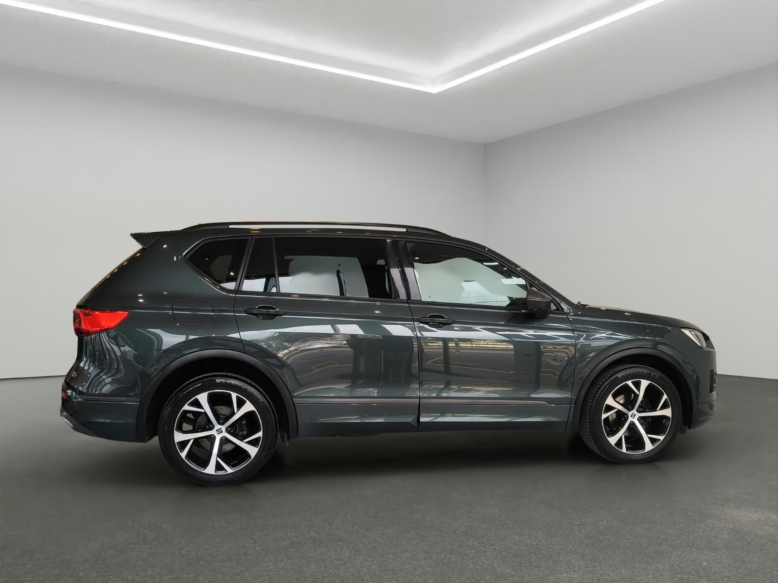 2024 Seat Tarraco VUD 5 pts. FR, 150 HP, 1.4T, DSG, TP, s. Beats, f. led, 5 pas., RA-19