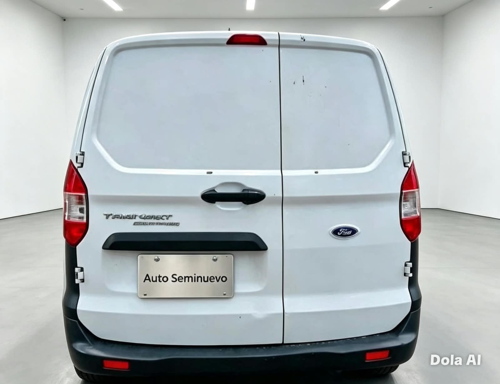 2023 Ford Comerciales Transit Courier Panel 4 pts. 1.0T, TM6, pta. lat. corrediza, R-15