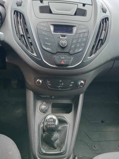 2023 Ford Comerciales Transit Courier Panel 4 pts. 1.0T, TM6, pta. lat. corrediza, R-15