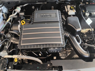 2024 Volkswagen Virtus 4 pts. Trendline, 1.6l, TM5, a/ac., R-15