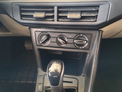 2024 Volkswagen Virtus 4 pts. Trendline, 1.6l, TM5, a/ac., R-15