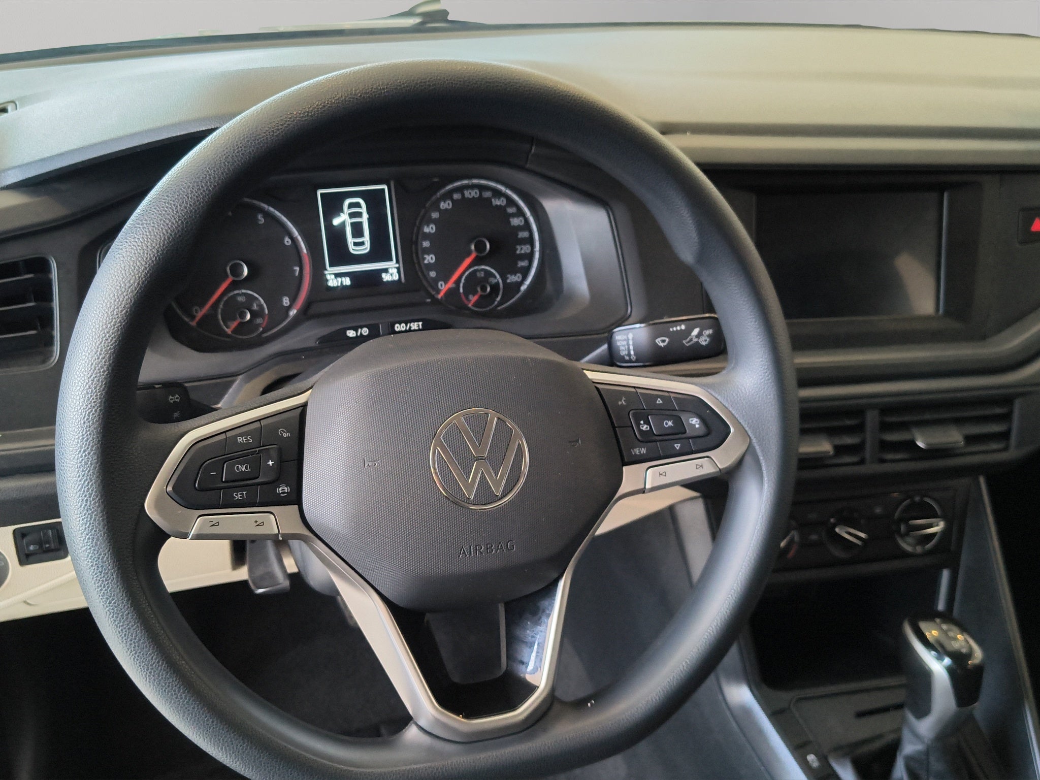 2024 Volkswagen Virtus 4 pts. Trendline, 1.6l, TM5, a/ac., R-15
