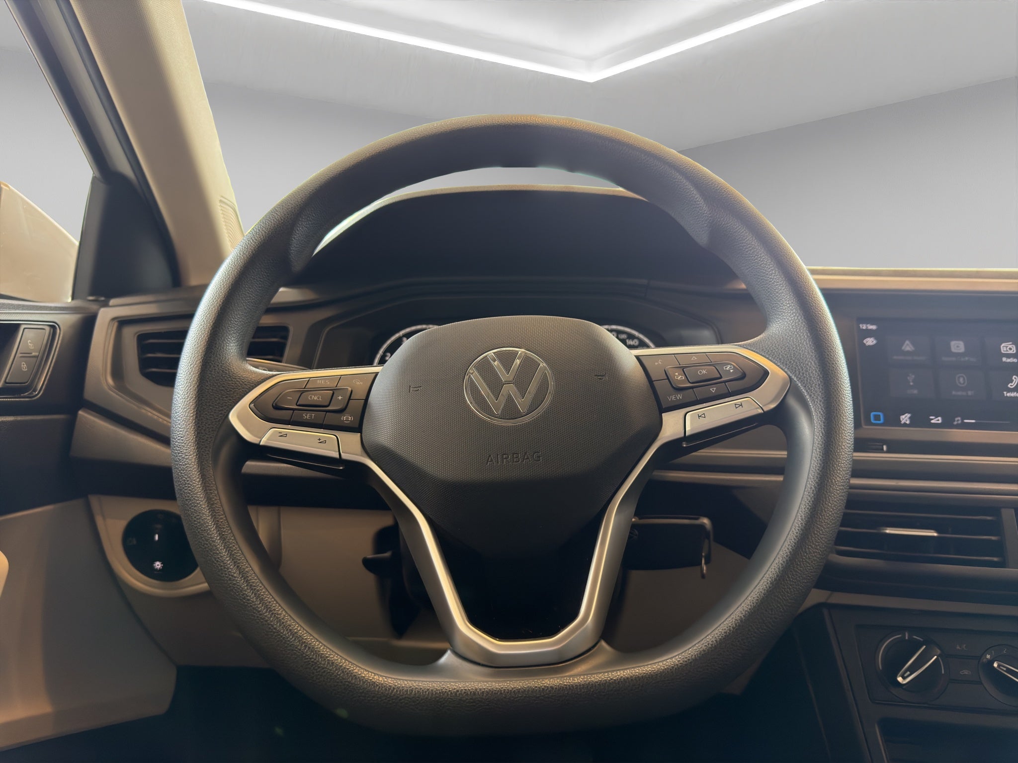2024 Volkswagen Virtus 4 pts. Trendline, 1.6l, TM5, a/ac., R-15