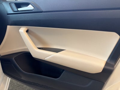 2024 Volkswagen Virtus 4 pts. Trendline, 1.6l, TM5, a/ac., R-15
