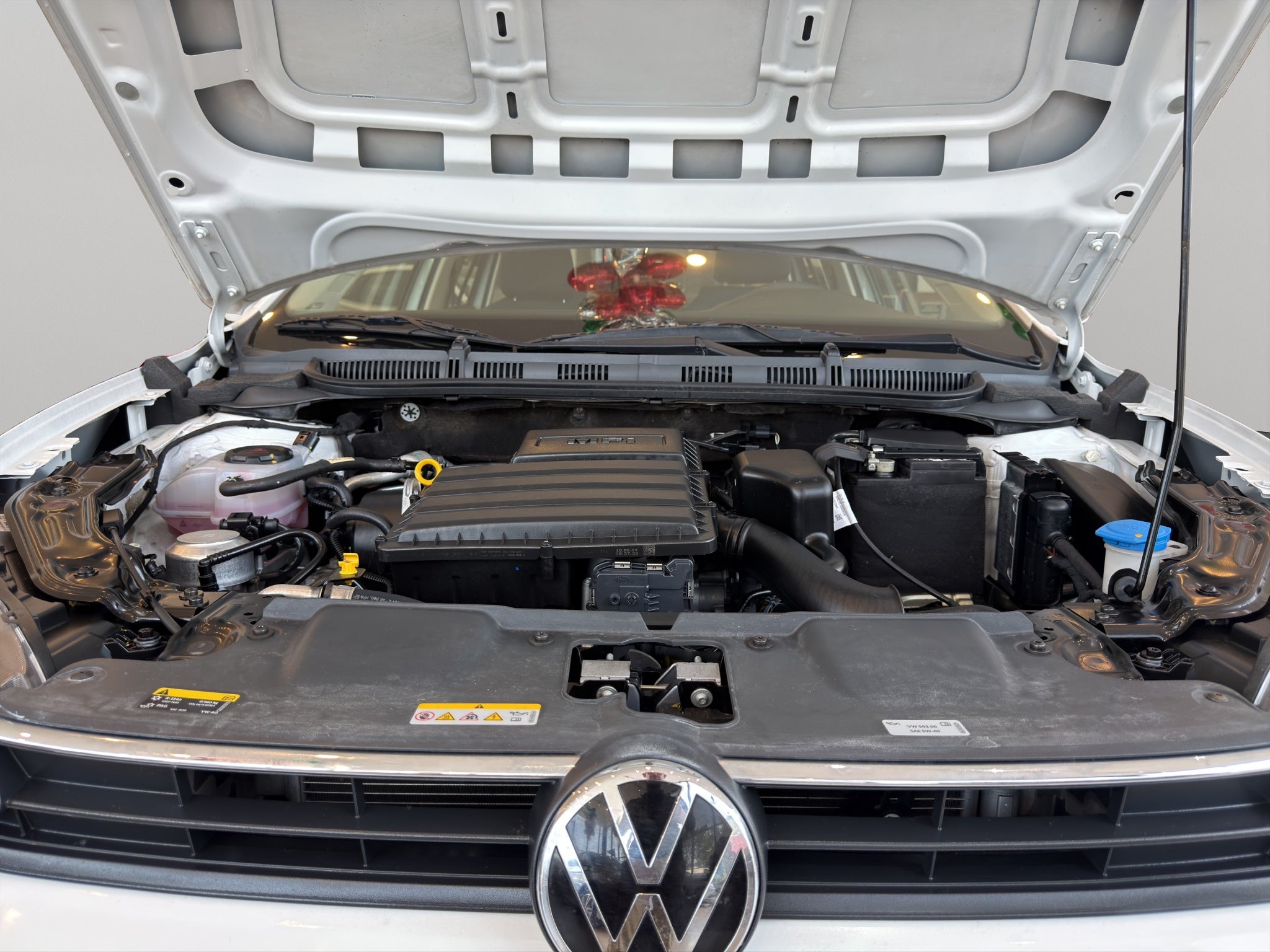 2024 Volkswagen Virtus 4 pts. Trendline, 1.6l, TM5, a/ac., R-15