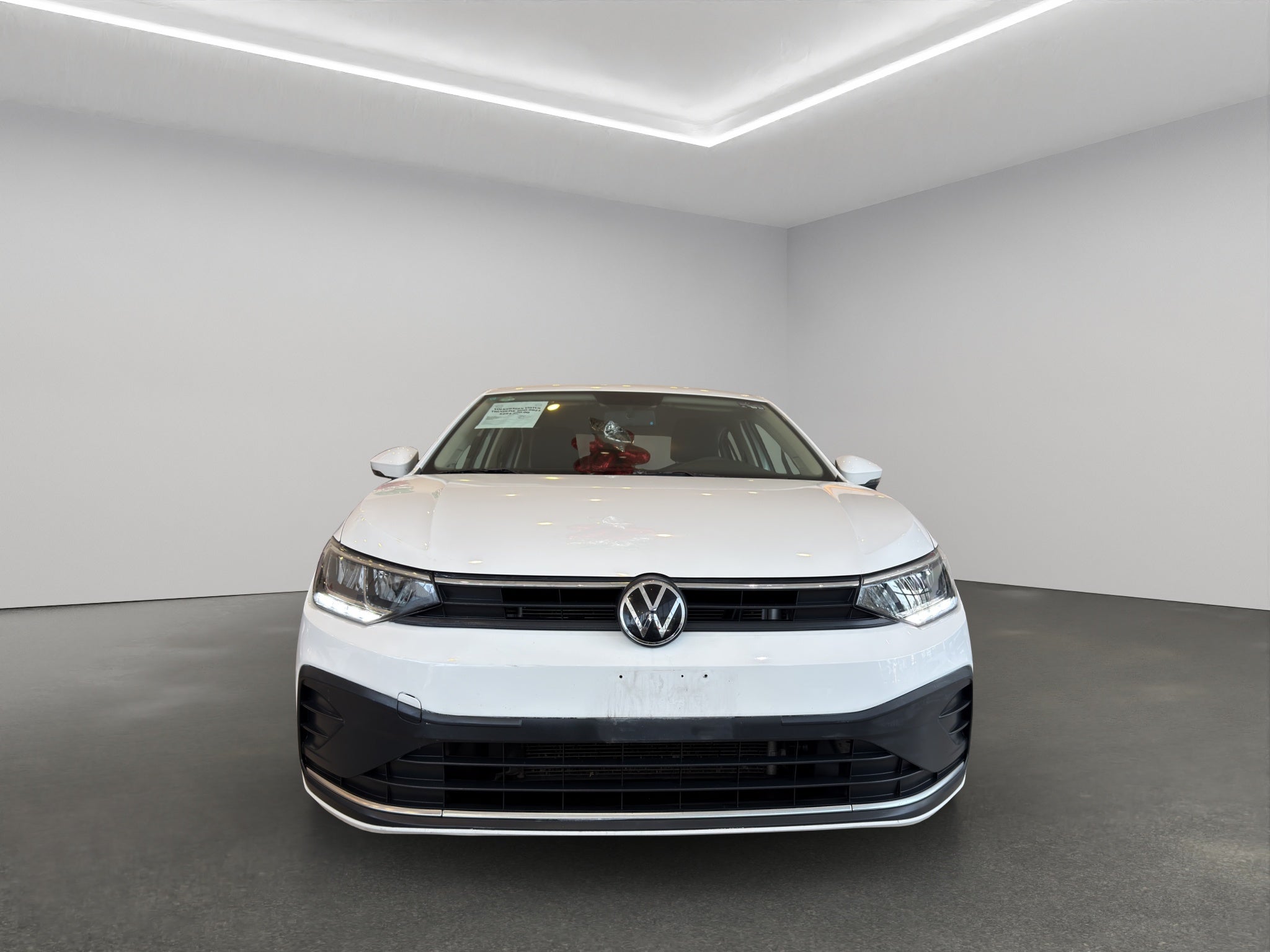 2024 Volkswagen Virtus 4 pts. Trendline, 1.6l, TM5, a/ac., R-15